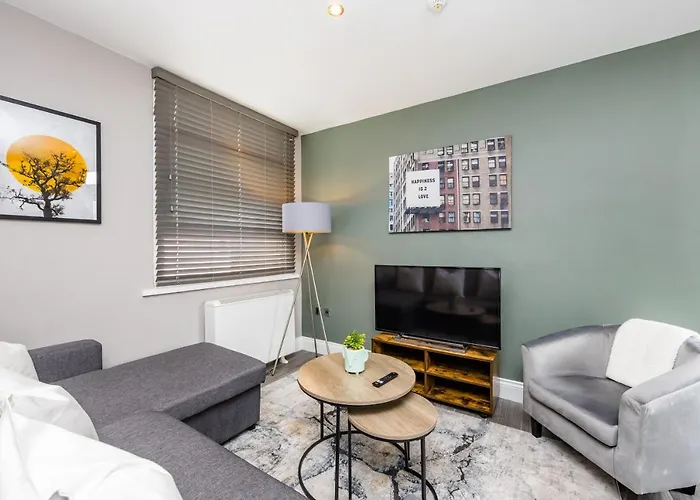 Top Floor Brighton City Apartment