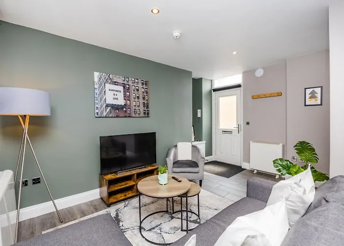 Top Floor Brighton City Apartment